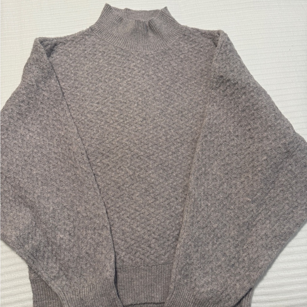 BB Dakota Textured Gray/Purple Turtleneck Sweater